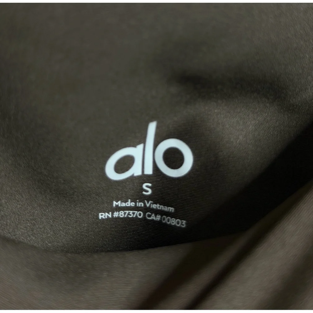 ALO Yoga High Waist Airlift Legging in Espresso